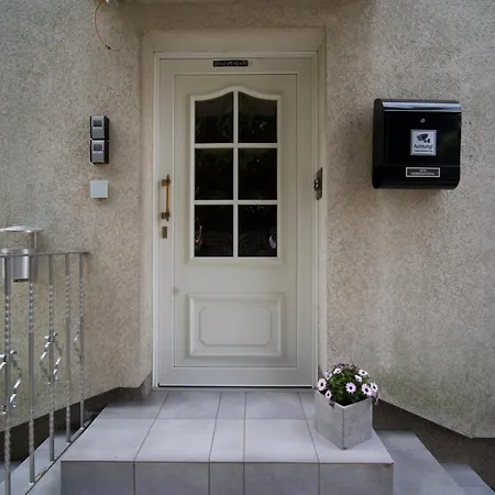 Zehnthof2a Wh02 Og - 2 Sz, 4 Betten Pulheim