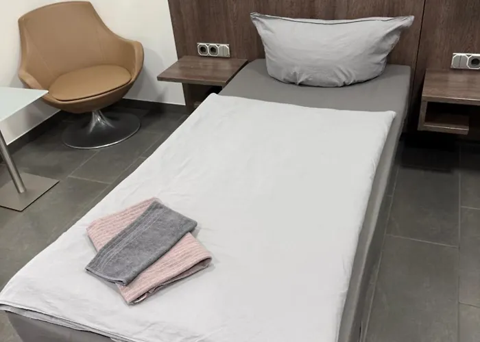 Zehnthof2a Wh02 Og - 2 Sz, 4 Betten * Pulheim